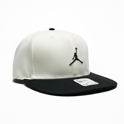 NEW ERA EDICION ESPECIAL JORDAN